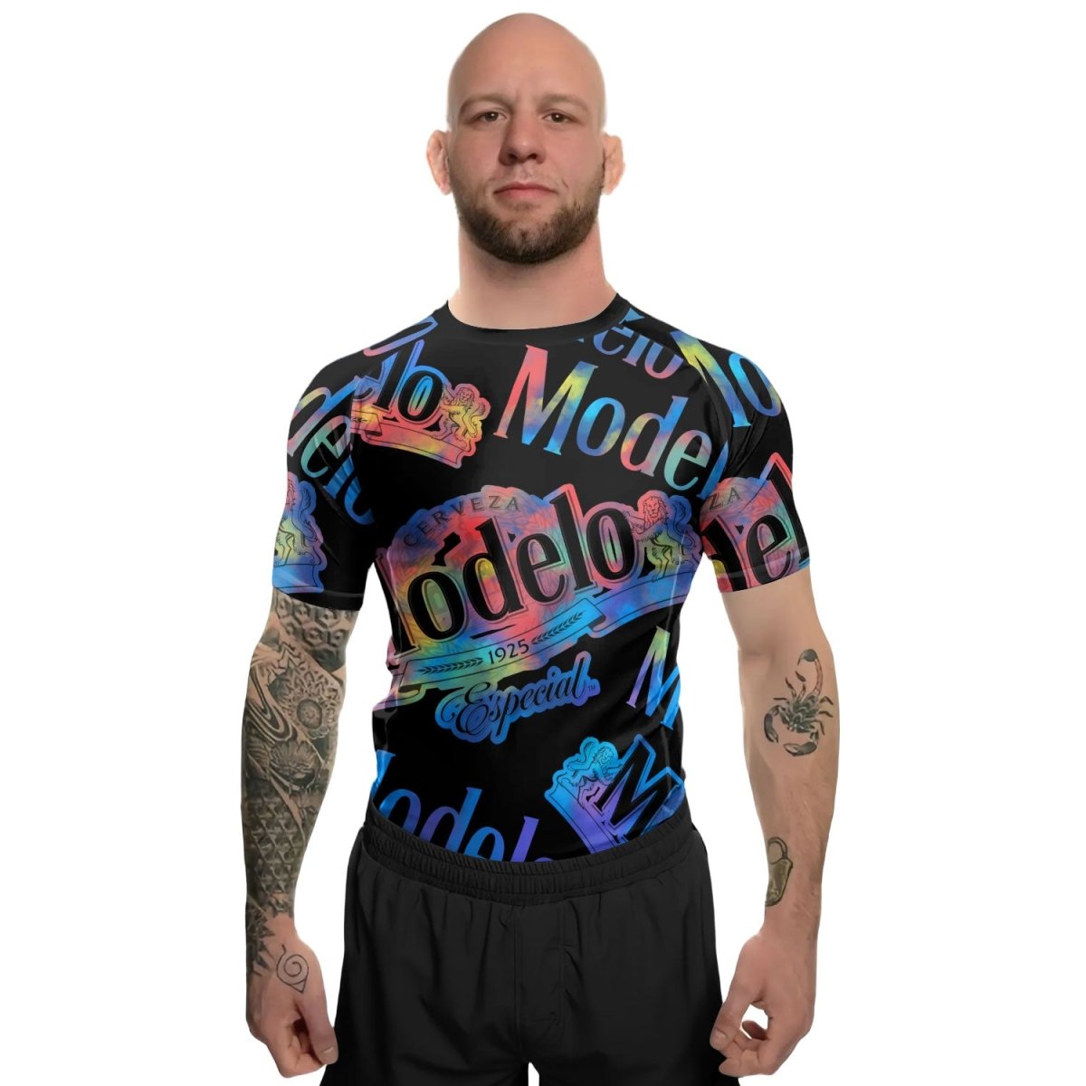 Modelo Retro Rash Guard - VinoVogue.com
