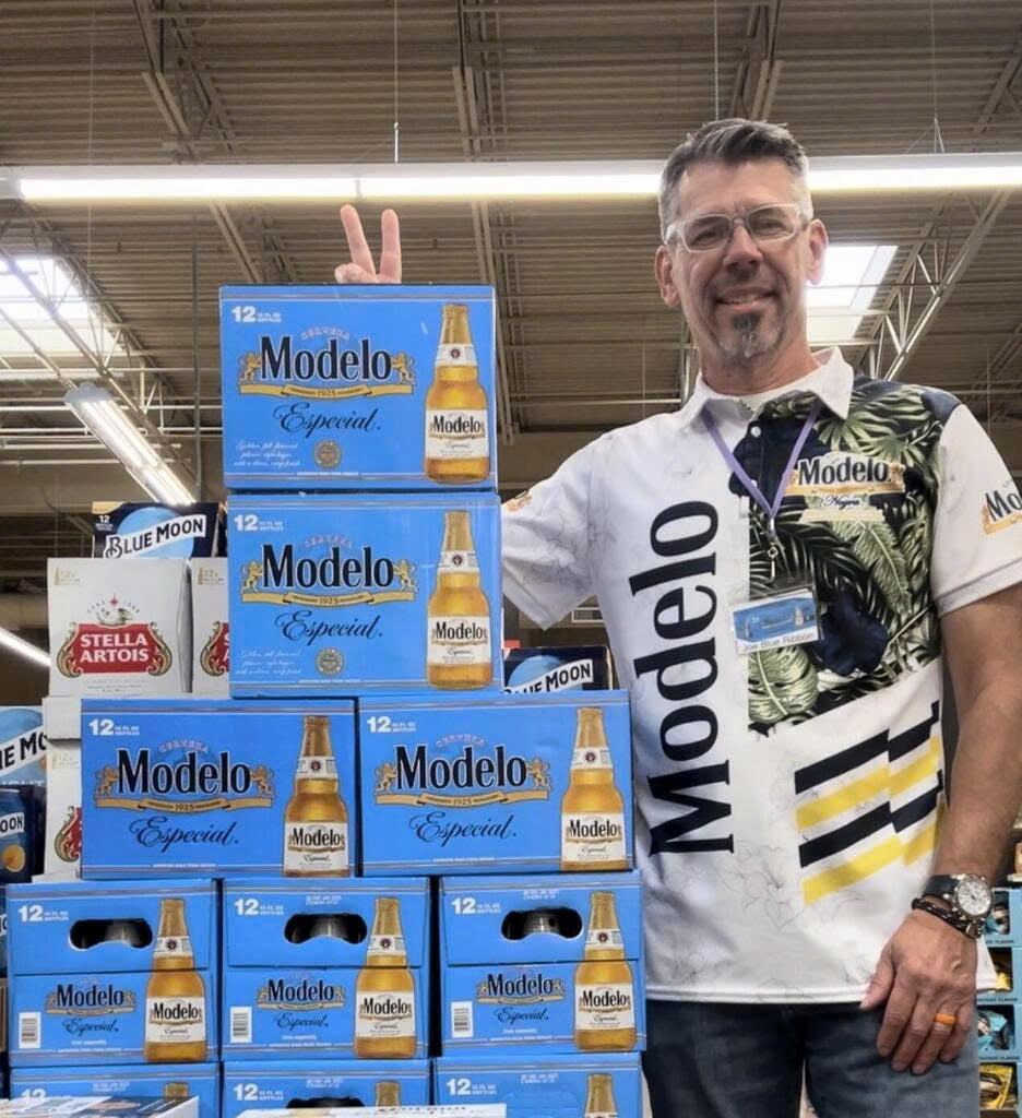 Vinovogue Review Modelo Tropical Environment Polo Shirt